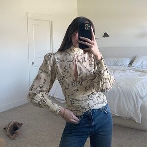 Never fully dressed floral blouse